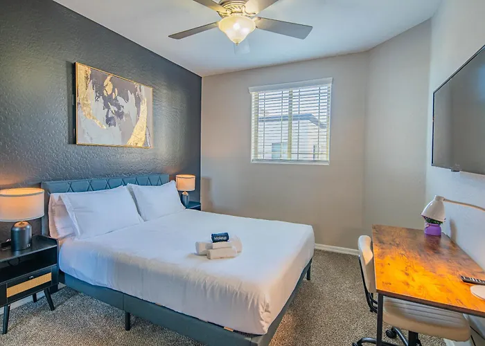 Modern 2bd - Asu - Sloan Pk - Wd - Parking - Sleeps 8 Apartment Tempe