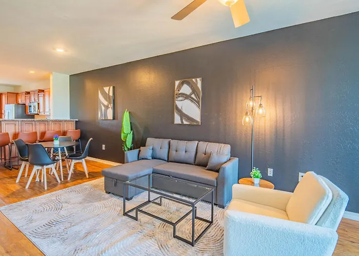 Apartment Modern 2bd - Asu - Sloan Pk - Wd - Parking - Sleeps 8