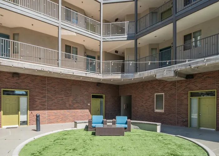 Apartment Modern 2bd - Asu - Sloan Pk - Wd - Parking - Sleeps 8 *
